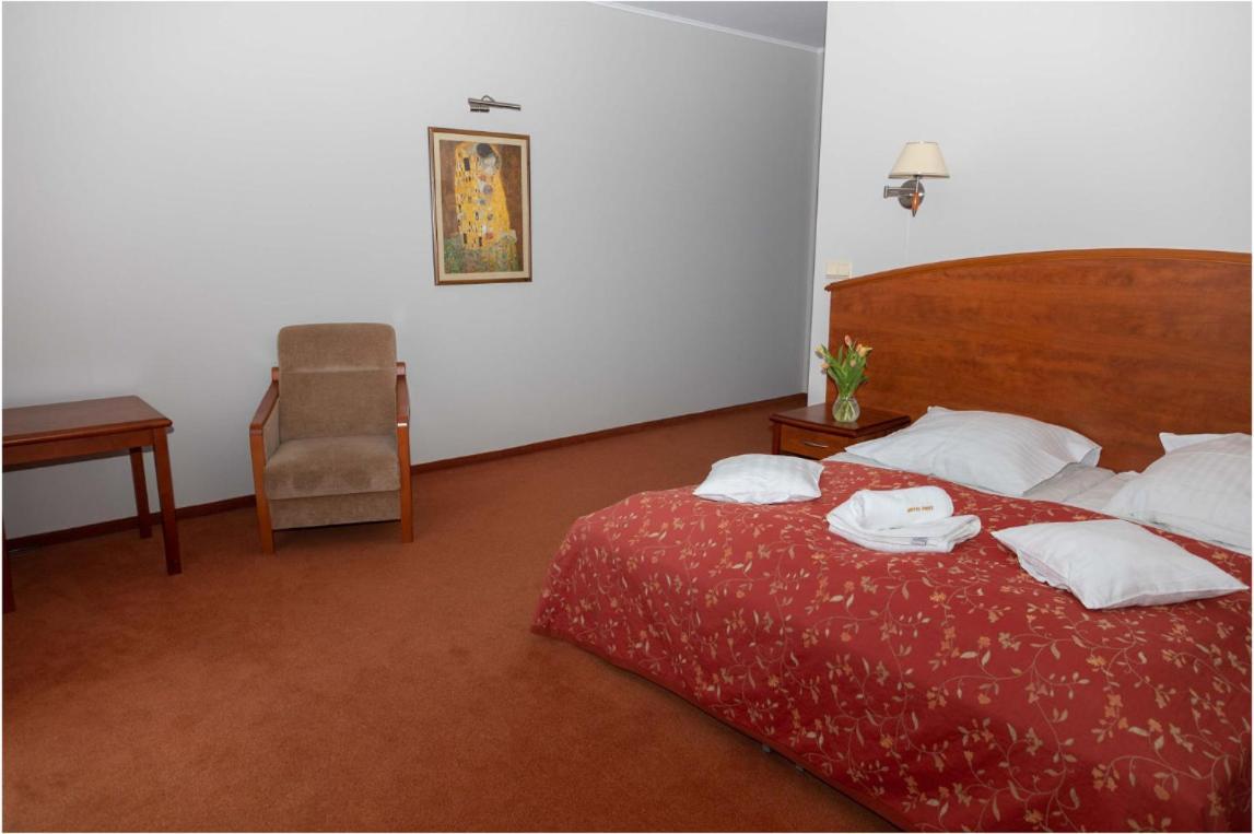Hotel Piast Cedynia Luaran gambar