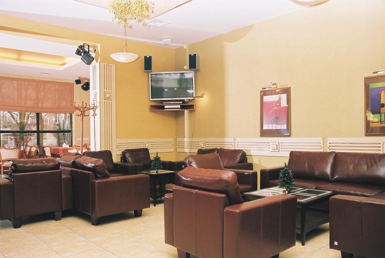 Hotel Piast Cedynia Luaran gambar